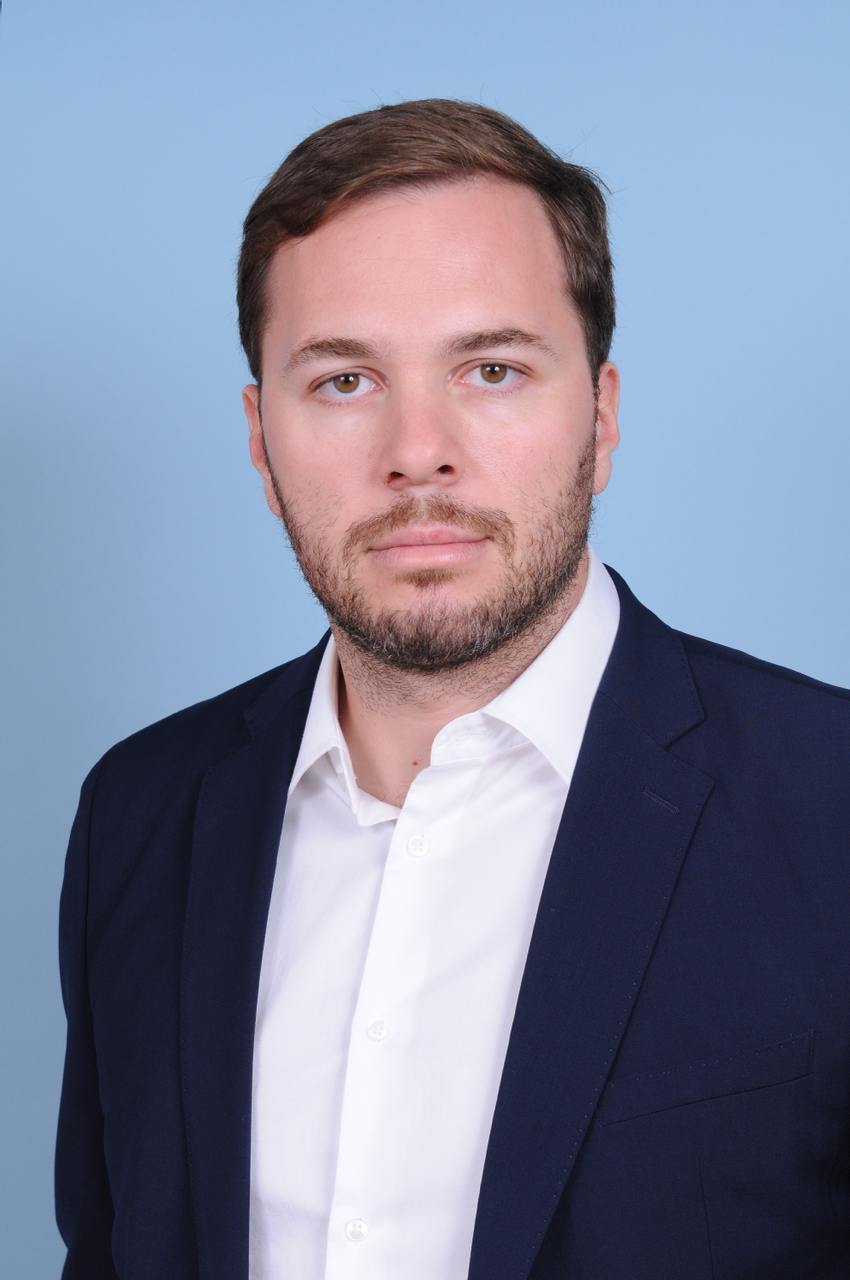 Alexander Gromov